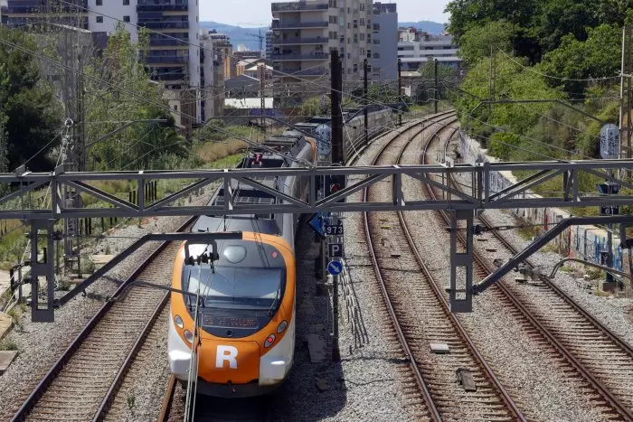 Un nuevo robo de cable afecta a la circulación de dos líneas de Rodalies en Lleida