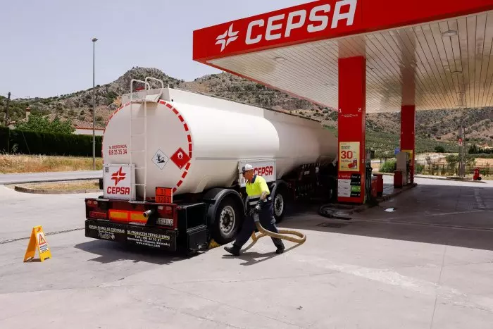 Cepsa prosigue sus desinversiones en exploración y producción y vende sus activos en Perú