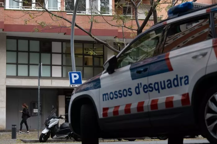 Los Mossos d'Esquadra detienen a un hombre en Vic (Barcelona) por matar a su pareja