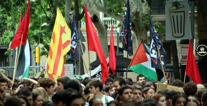 Centenars d'universitaris es manifesten a Barcelona contra el "genocidi" a Gaza