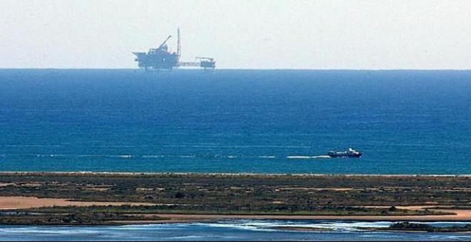 Vista de la plataforma ubicada en el Delta del Ebro del proyecto Castor, para almacenar gas en el subsuelo.