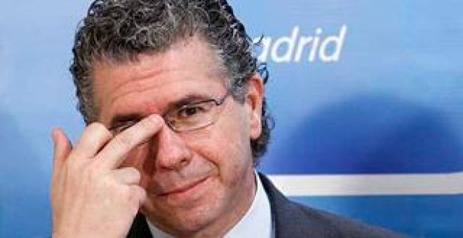 Francisco Granados es amigo de David Marjaliza desde pequeño. Alejandro de Pedro hizo una falsa Wikipedia para el exvicepresidente madrileño. EFE