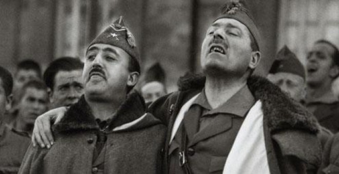 Francisco Franco y José Millán-Astray, cuyo título de hijo predilecto de A Coruña está en manos de la Justicia.