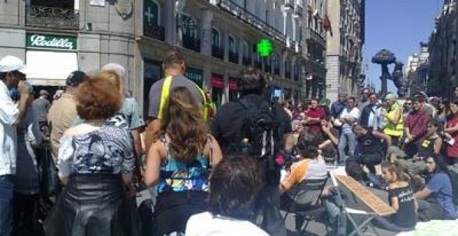 Asamblea durante la acampada en la Puerta del Sol.-