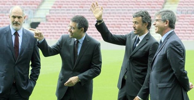 Zubizarreta, Bartomeu y Luis Enrique, el día de la presentación del técnico. EFE