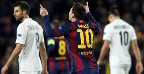 Messi  celebra un gol ante el PSG en la fase de grupos de la Champions. /REUTERS
