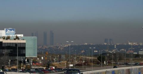 Nube gris de contaminación que ha cubierto Madrid estos días. EFE
