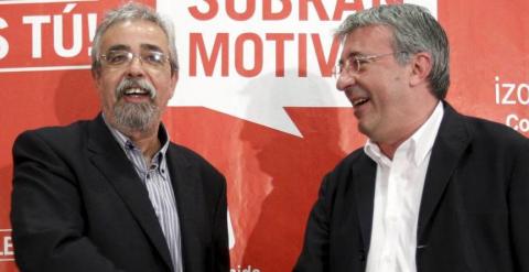 Los portavoces de IU en Ayuntamiento y Comunidad de Madrid, Ángel Pérez y Gregorio Gordo. -EFE