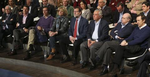 Dirigentes del PP durante la clausura de las jornadas sobre Libertad y Seguridad. EFE/Ballesteros