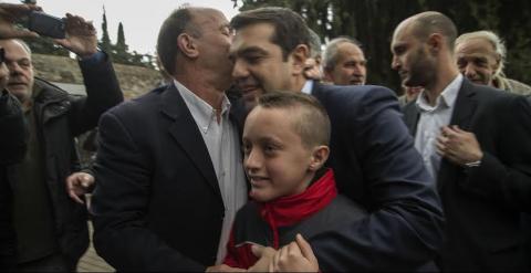 Tsipras, durante el homenaje a los caídos por el nazismo. CLEMENTE BERNAD