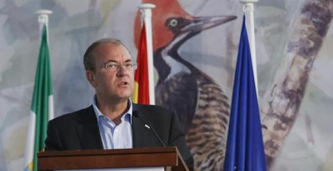 El presidente del Gobierno de Extremadura, José Antonio Monago, durante la inauguración de la X Feria Internacional de Turismo Ornitológico este martes. EFE/J.J.Guillen