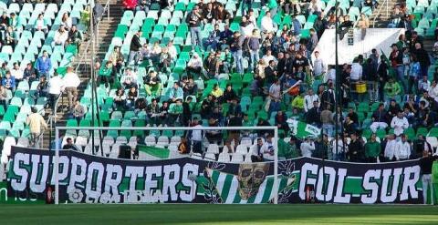 La grada Gol Sur del estadio Benito Villamarín, desde la que se profirieron insultos contra la exnovia de Rubén Castro.