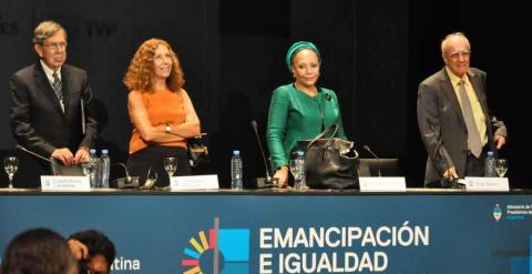 Foro Internacional por la Emancipación y la Igualdad.