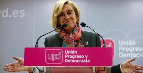 Rosa Díez, durante la rueda de prensa de este lunes./ EFE