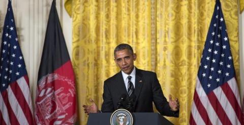 El presidente de EE.UU., Barack Obama, habla junto a su homólogo de Afganistán, Ashraf Gani (no en la foto) en rueda de prensa.- EFE