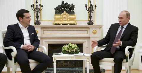 El presidente ruso Vladimir Putin con el primer ministro griego Alexis Tsipras, en el Kremlin, en Moscú.. REUTERS/Alexander Zemlianichenko