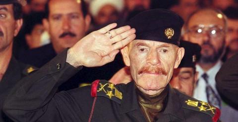Fotografía de archivo fechada en 1999, en la que se muestra a Ezat Ibrahim al Duri, que fue vicepresidente del fallecido dictador Sadam Husein, en Ammán, Jordania. EFE/Jamal Nasrallah
