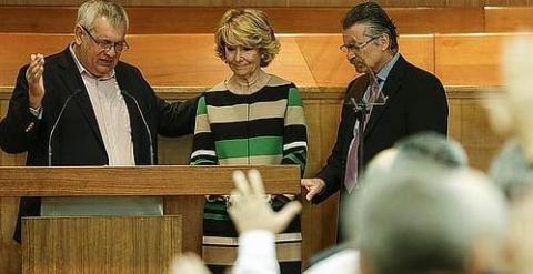 La candidata del PP a la Alcaldía de Madrid,Esperanza Aguirre, durante su encuentro con pastores evangélicos