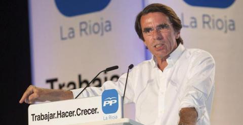 El expresidente del Gobierno, José María Aznar, en Logroño. / EFE