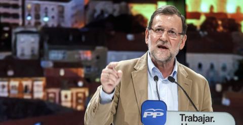 El presidente del Gobierno, Mariano Rajoy, durante su intervención en un acto de campaña electoral en Burgos. EFE/Santi Otero