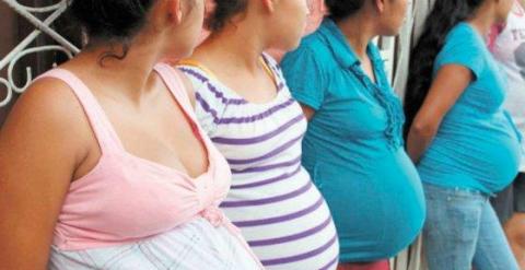 América Latina es, junto a la África Subsaharina, la región con mayor número de embarazos adolescentes. /EFE