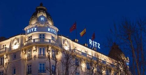 Fachada del hotel Ritz.