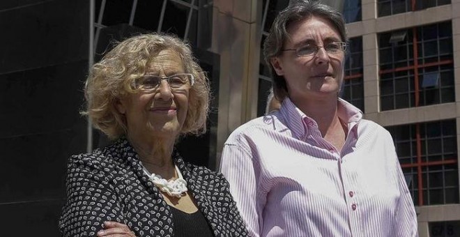 Manuela Carmena y Marta Higueras.EFE