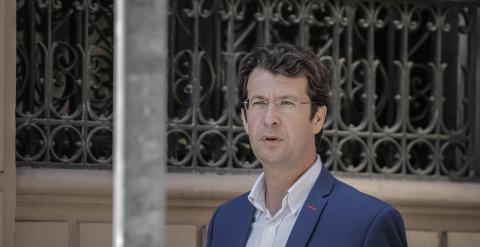 El consejero de Industria, Turismo, Empresa e Innovación de la Región de Murcia, Juan Carlos Ruiz, a su llegada a la Audiencia Nacional. EFE