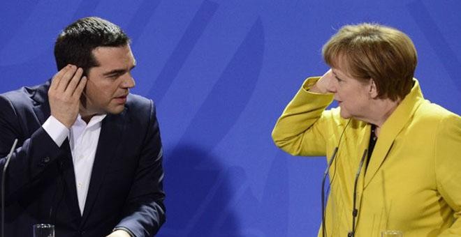 Angela Merkel y Alexis Tsipras / AFP
