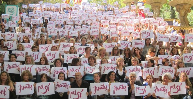 Imagen del mitin de Teresa Forcadell y Raül .- EP