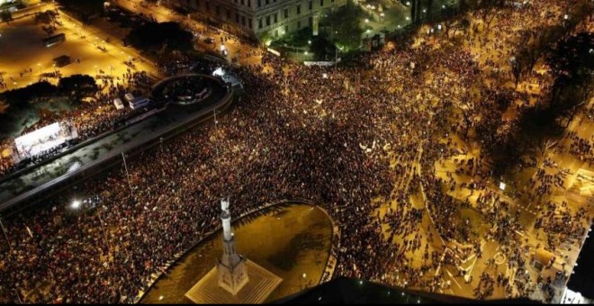 Miles de personas durante la manifestación del 22 de marzo de 2014 en Madrid.- Paul Hanna/REUTERS