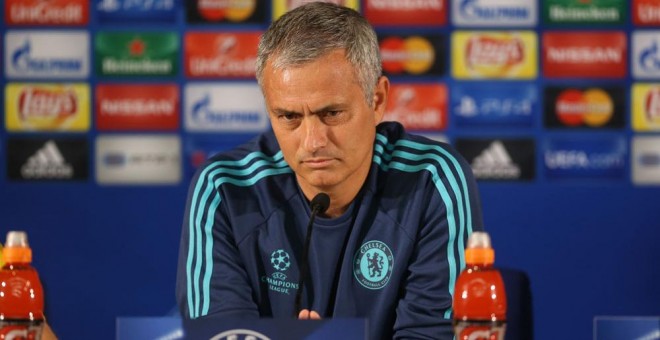 Jose Mourinho durante la rueda de prensa de ayer. /REUTERS