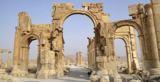 El antiguo Arco del Triunfo de Palmira, destruido por ISIS el pasado septiembre. REUTERS