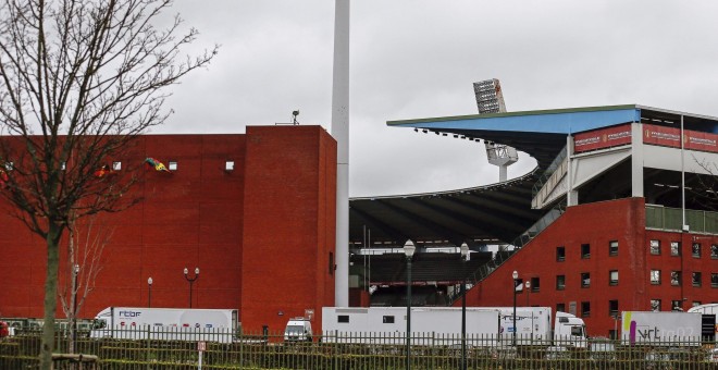 Vista exterior del estadio Rey Balduino en Bruselas, donde  se tenía que disputar un partido amistoso contra España. EFE/Laurent Dubrule