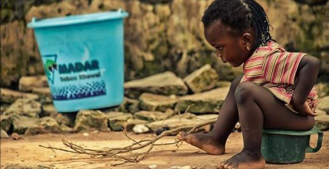 Una niña en Dakar, Senegal