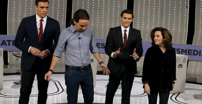 Sánchez, Iglesias, Rivera y Sáenz de Santamaría, antes del debate. REUTERS/Sergio Pérez