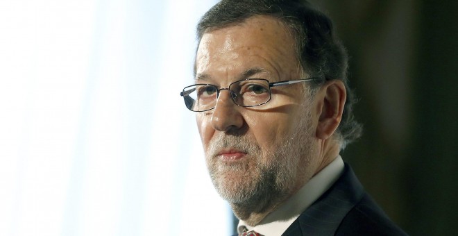 Dice que ni él ni nadie de su partido ha 'propuesto' una gran coalición de gobierno con el PSOE para después del 20D, al tiempo que ha señalado: 'De las coaliciones hablaré el día 21'.- EFE