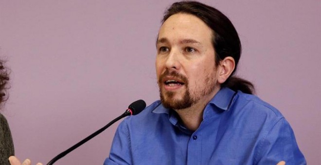 El líder de Podemos, Pablo Iglesias, durante la rueda de prensa que ha ofrecido tras la reunión mantenida hoy en Madrid. EUROPA PRESS