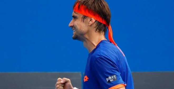 El tenista español David Ferrer celebra un punto en su encuentro antes Steve Johnson. EFE