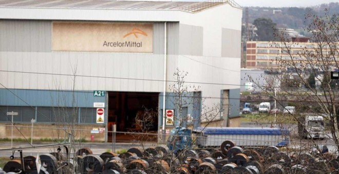 Planta de Arcelor Mittal en Sestao. EFE/Luis Tejido