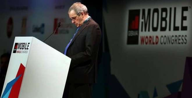 César Alierta durante un momento de su conferencia. / TONI ALBIR (EFE)