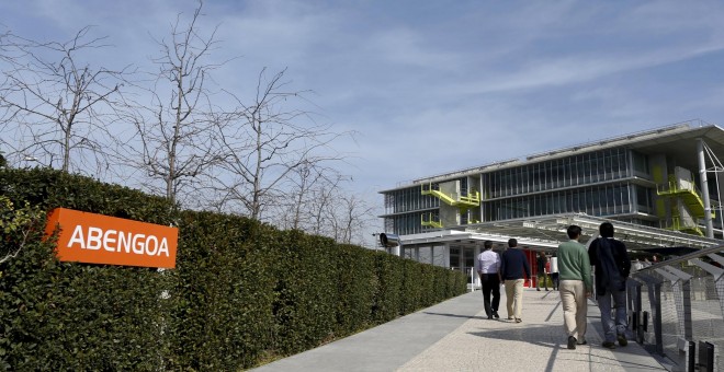 La entrada de la sede corporativa de Abengoa en Sevilla, el Campus Palmas Altas. REUTERS