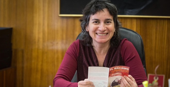 La vicealcaldesa de Zaragoza, Luisa Broto, reclama “un marco de convivencia que permita la igualdad de condiciones a la hora de relacionarnos” entre autóctonos y extranjeros.