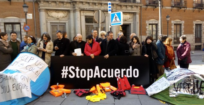 #StopAcuerdo: No al mercadeo de personas refugiadas.- M.B.S