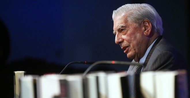 Con motivo del 80 cumpleaños de Vargas Llosa, la Fundación Internacional para la Libertad (FIL), en colaboración con la Cátedra Vargas Llosa, organizará este lunes una cena privada en un hotel de Madrid.- REUTERS