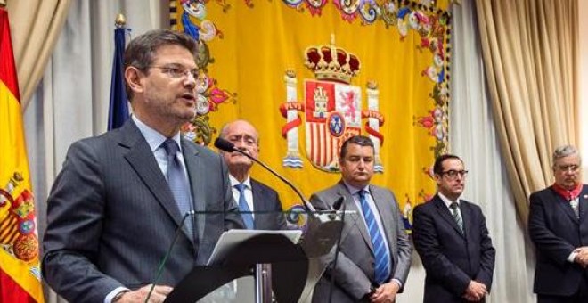 El ministro de Justicia en funciones, Rafael Catalá, durante la entrega de diversas condecoraciones de la Orden de San Raimundo de Peñafort.- EFE/Jorge Zapata