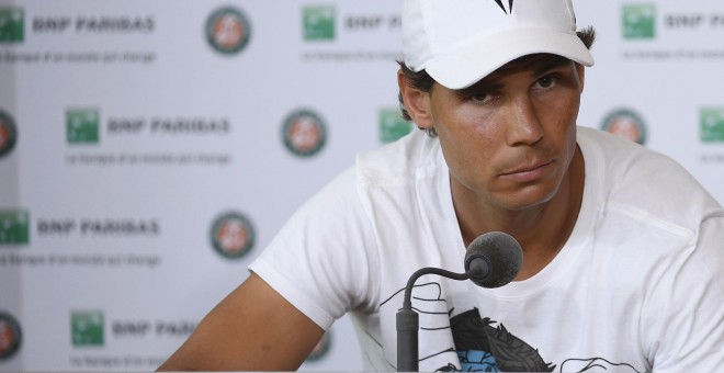 El tenista Rafael Nadal, durante la rueda de prensa en que ha explicado su retirada de Roland Garros. REUTERS/Stringer