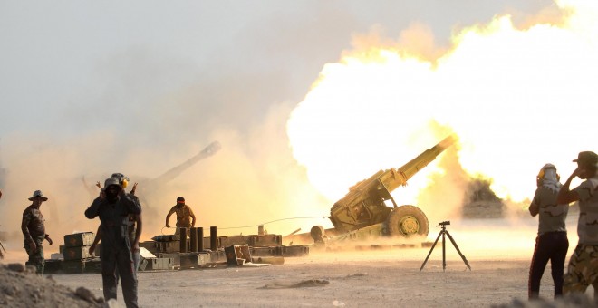 El ejército iraquí combate contra el Estado Islámico en los alrededores de Faluya. REUTERS/Alaa Al-Marjani