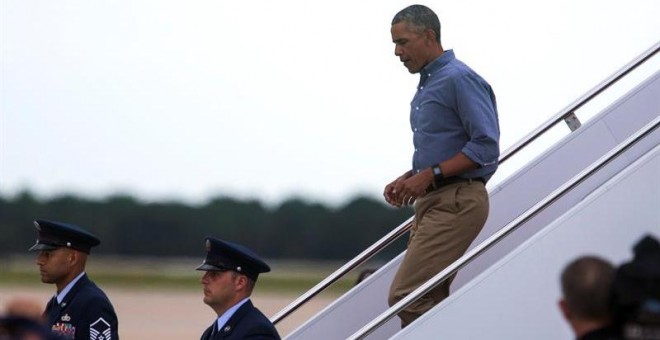 Obama llega a Maryland este domingo. EFE/EPA/JIM LO SCALZO