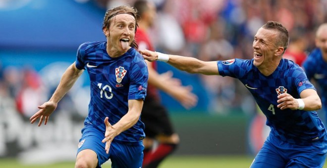 Luka Modric celebra su gol ante Turquía en París. /REUTERS